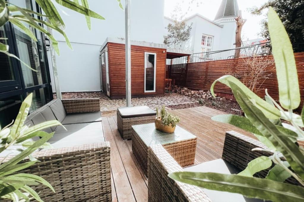 Lieblingsapartment No.10 Mit 2 Schlafzimmern Und Eigener Terrasse ロストック エクステリア 写真