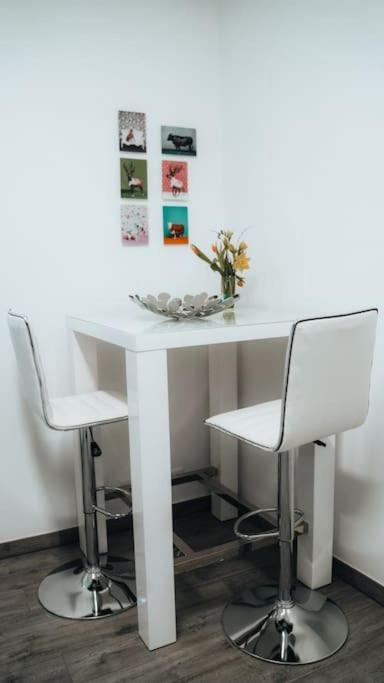 Lieblingsapartment No.10 Mit 2 Schlafzimmern Und Eigener Terrasse ロストック エクステリア 写真